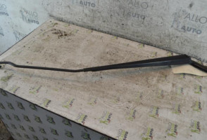 Bras essuie glace avant droit PEUGEOT 206