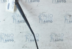 Bras essuie glace avant droit VOLKSWAGEN GOLF 4