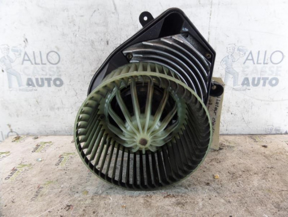 Ventilateur chauffage VOLKSWAGEN PASSAT 4 Photo n°1