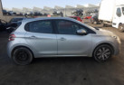 Pare boue arriere droit PEUGEOT 208 1 Photo n°4