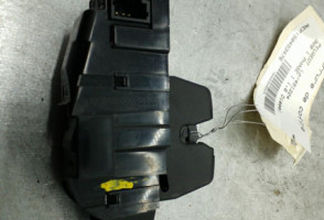 Serrure de coffre PEUGEOT 308 1