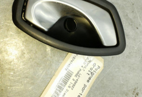 Poignee interieur arriere droit RENAULT CLIO 4