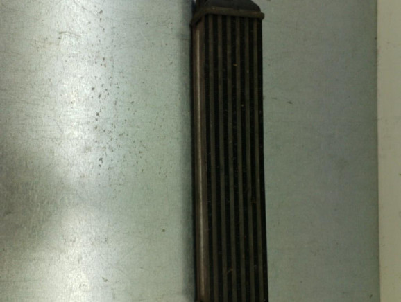 Echangeur air (Intercooler) FIAT GRANDE PUNTO Photo n°1