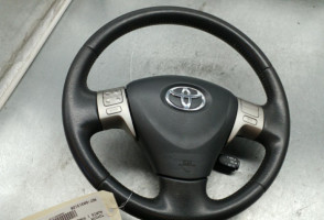 Volant TOYOTA AURIS 1