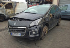 Bouton de warning PEUGEOT 3008 1 Photo n°16