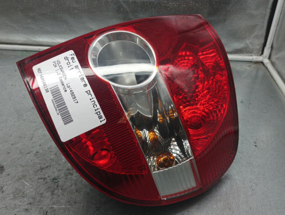 Feu arriere principal droit (feux) VOLKSWAGEN FOX Photo n°1