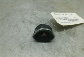 Bouton de warning OPEL CORSA E