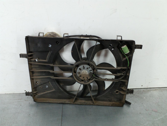 Moto ventilateur radiateur OPEL ASTRA J Photo n°1