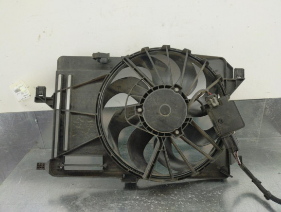 Moto ventilateur radiateur FORD FOCUS 3 Photo n°1