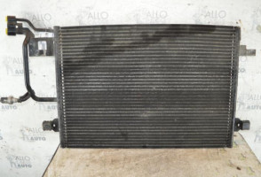 Radiateur clim VOLKSWAGEN PASSAT 4