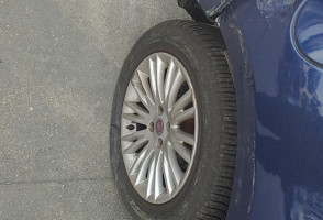 Attache ceinture arriere gauche FIAT BRAVO 2