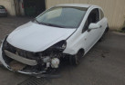 Vitre avant droit OPEL CORSA D Photo n°12