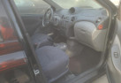 Poignee interieur avant droit TOYOTA YARIS 1 Photo n°6