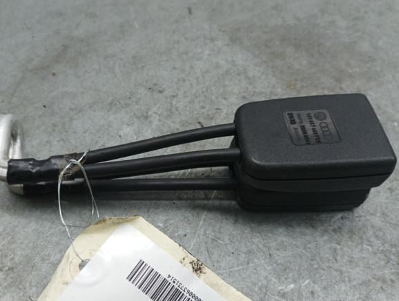 Attache ceinture arriere droit VOLKSWAGEN LUPO Photo n°1