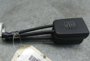 Attache ceinture arriere droit VOLKSWAGEN LUPO