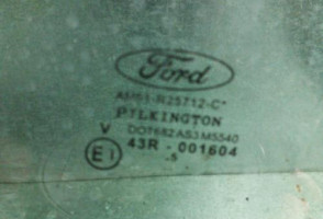 Vitre arriere droit FORD C-MAX 2