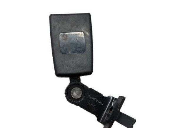 Attache ceinture arriere droit BMW X6 E71/E72 Photo n°1 Attache ceinture arriere droit BMW X6 E71/E72 Photo n°1