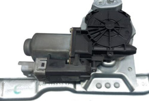Leve vitre electrique avant droit PEUGEOT 207