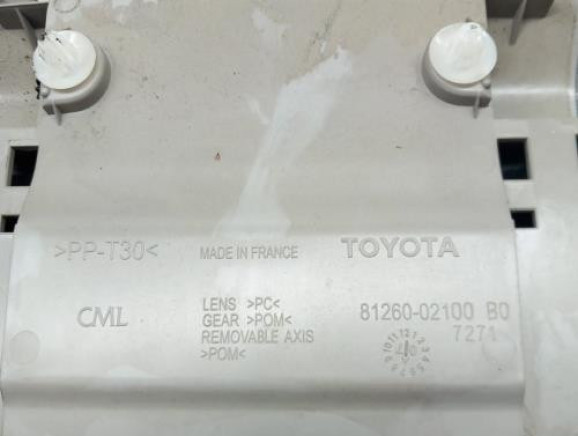 Eclairage de plafonnier TOYOTA AURIS 1 Photo n°1