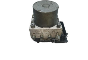 Bloc ABS (freins anti-blocage) TOYOTA AURIS 1