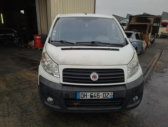 Poignee ext porte ard occasion FIAT SCUDO I Phase 2 - 2.0 JTD 94ch - Auto  Casse Bouvier