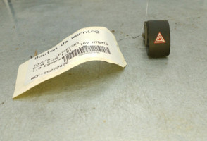 Bouton de warning TOYOTA C-HR 1