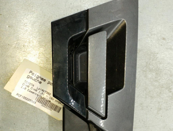 Poignee porte arriere gauche TOYOTA C-HR Photo n°1