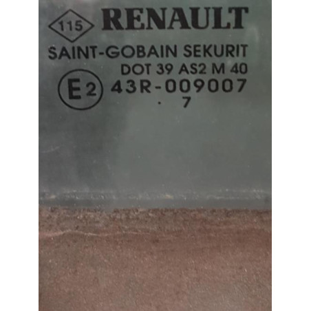 Vitre avant droit RENAULT CLIO 3