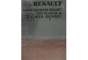 Vitre avant droit RENAULT CLIO 3 Photo n°1