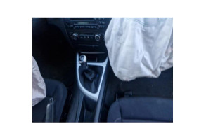 Interrupteur de leve vitre avant droit BMW SERIE 1 E81 Photo n°20