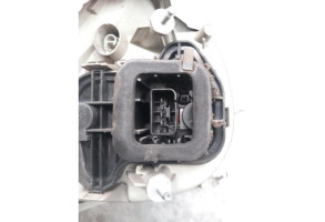Feu arriere principal droit (feux) VOLKSWAGEN GOLF 5 Photo n°3