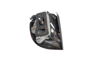 Feu arriere principal droit (feux) VOLKSWAGEN FOX Photo n°2