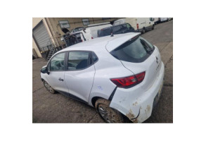Bouton de coffre RENAULT CLIO 4 Photo n°10