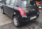 Vitre arriere droit SUZUKI SWIFT 3 Photo n°14