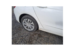 Attache ceinture arriere droit CITROEN C4 2 Photo n°17