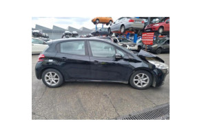 Attache ceinture arriere gauche PEUGEOT 208 1 Photo n°4