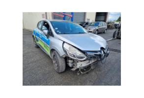 Attache ceinture arriere gauche RENAULT CLIO 4 Photo n°5