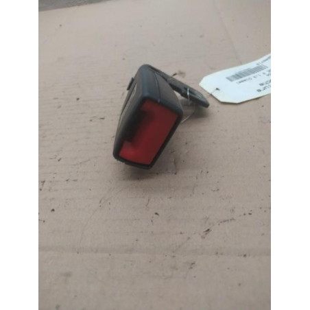 Attache ceinture arriere gauche OPEL CORSA D