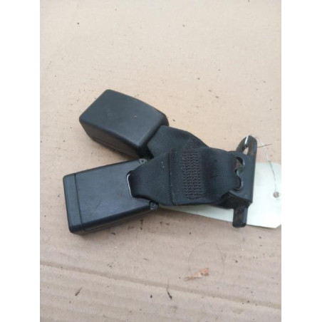 Attache ceinture arriere droit PEUGEOT 208 1