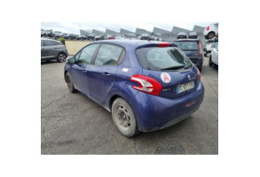 Attache ceinture arriere droit PEUGEOT 208 1 Photo n°9