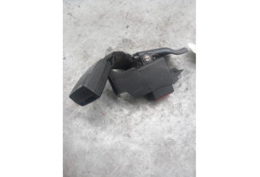 Attache ceinture arriere gauche RENAULT CLIO 3 Photo n°3