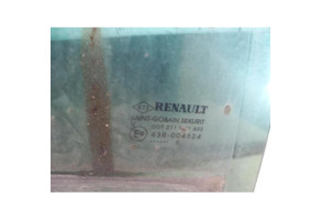 Vitre arriere droit RENAULT MEGANE 3 Photo n°2