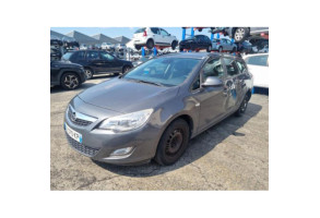 Capot OPEL ASTRA J SPORTS Photo n°16