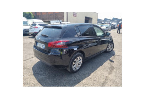 PEUGEOT 308 2 PHASE 2 1.5 BLUE HDI - 16V TURBO Photo n°4