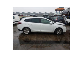 Pare choc arriere RENAULT MEGANE 3 Photo n°12