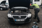 Poignee electrique frein a main VOLKSWAGEN PASSAT 5 Photo n°7