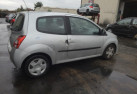 Poignee porte avant droit RENAULT TWINGO 2 Photo n°19