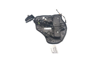 Leve vitre electrique arriere droit MAZDA CX3 Photo n°1