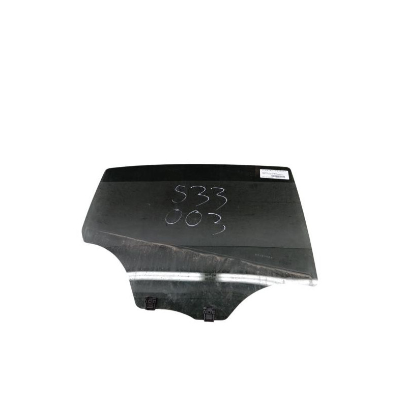 Vitre arriere droit PEUGEOT 208 1 Photo n°1