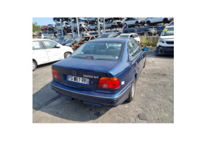 Compresseur clim BMW SERIE 5 E39 Photo n°16